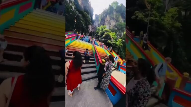 Exploring the Majestic Batu Caves: A Hidden Gem in Malaysia!